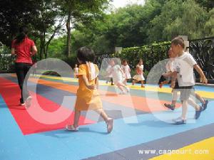 賽格幼稚園地板