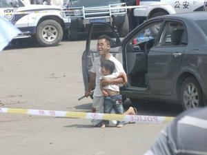 5·27雲南楚雄劫持妻女事件 5·27雲南楚雄劫持妻女事件