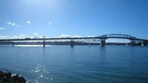 奧克蘭海港大橋 奧克蘭海港大橋