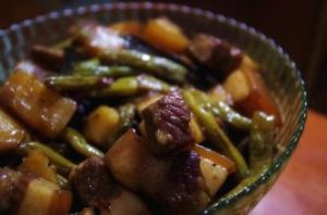 四季豆土豆燉肉