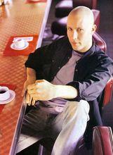 麥可·羅森巴姆飾演盧瑟