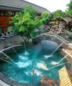 九曲灣溫泉度假村 九曲灣溫泉度假村