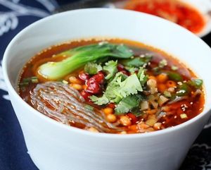 自製川味酸辣粉 自製川味酸辣粉