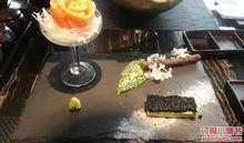 鮭魚牛油果慕斯