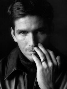 吉姆·卡維佐(James Caviezel)