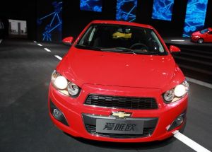 通用愛唯歐 通用愛唯歐