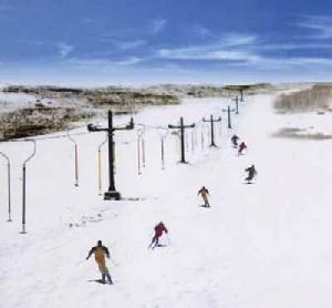 牙克石鳳凰山滑雪場