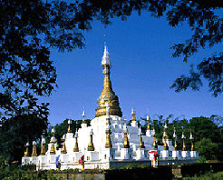 允燕佛塔 允燕佛塔