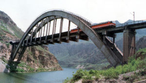 合理拱軸線 合理拱軸線