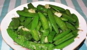 蒜碎甜豆 蒜碎甜豆