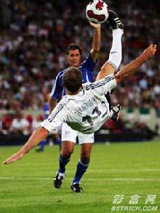 倒鉤[足球術語]