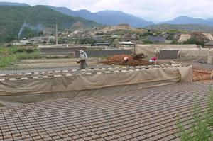 趙屯村特色產業-燒磚