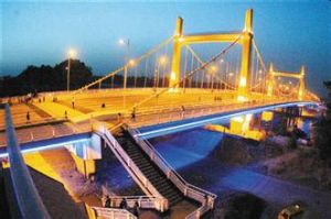 紅衛大橋 紅衛大橋