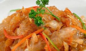 蹄筋海蜇煲 蹄筋海蜇煲