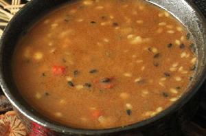 杏仁黑豆湯 杏仁黑豆湯