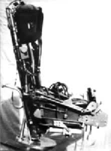 航空救生設備 航空救生設備