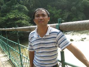 陳柏安[貴州省作家協會會員]