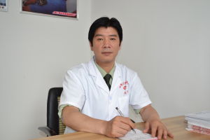 殷勇[海南邊防醫院主任醫師]