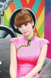 柳岩：網友不買賬，心情很不好！