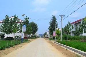 路路么村 路路么村