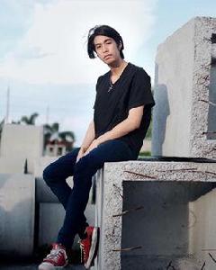 提拉帕·洛翰那 提拉帕·洛翰那