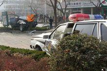 山東泰安1&middot;4襲警事件