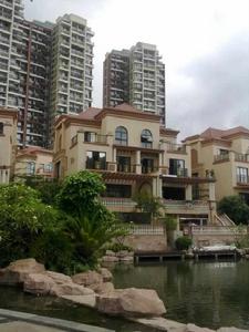 龍岸花園別墅 龍岸花園別墅