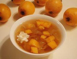 枇杷銀耳羹 枇杷銀耳羹