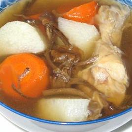 淮山茶樹菇雞湯 淮山茶樹菇雞湯
