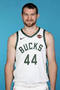 泰勒·澤勒 泰勒·澤勒