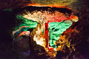 華東第一洞風光