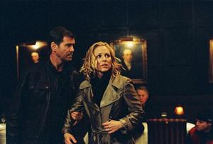 危情24小時[英國2006年麥克&middot;巴克執導電影]