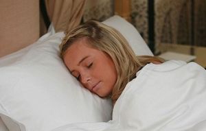 周期性嗜睡貪食綜合徵