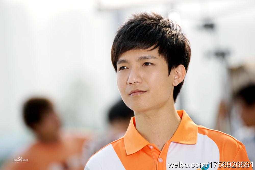 陳楚生蔡卓妍獻唱大運會