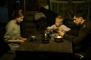 灰色華爾茲[俄羅斯2010年列昂尼德·比切文主演電影]