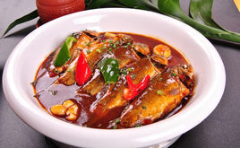 紅燒小鯽魚 紅燒小鯽魚