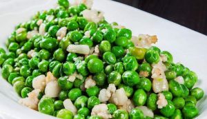 炒青豆肉碎 炒青豆肉碎