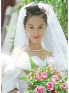 朱茵[中國香港女演員]