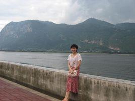 陳秀蓉[福建鐵路機電學校教育科副科長、高級講師]