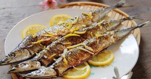 檸香煎秋刀魚 檸香煎秋刀魚