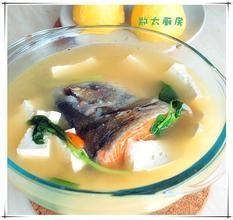 三文魚海鮮凍豆腐湯 三文魚海鮮凍豆腐湯