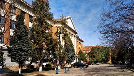 雲南大學物理與天文學院 雲南大學物理與天文學院