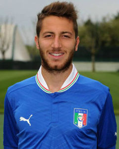 安德烈亞·貝爾托拉奇