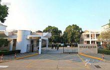 新成路街道居民小區大門