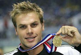 林頓·費恩斯 林頓·費恩斯