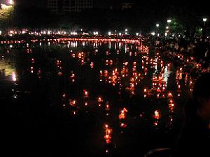 水燈節