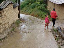 色媽底自然村基礎設施-進村道路