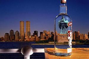 美麗的女神因Smirnoff而嬌羞……