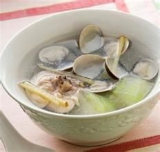 蛤蜊冬瓜雞湯 蛤蜊冬瓜雞湯