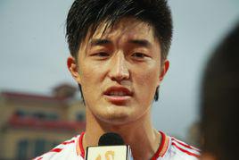 萬超[足球運動員]